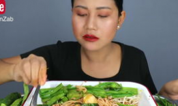 泰国吃播视频,跟随吃播视频领略地道风味